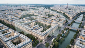 Vue aérienne réaliste de Paris montrant les immeubles haussmanniens, les quartiers contemporains, la Seine et une représentation discrète des limites des vingt arrondissements.